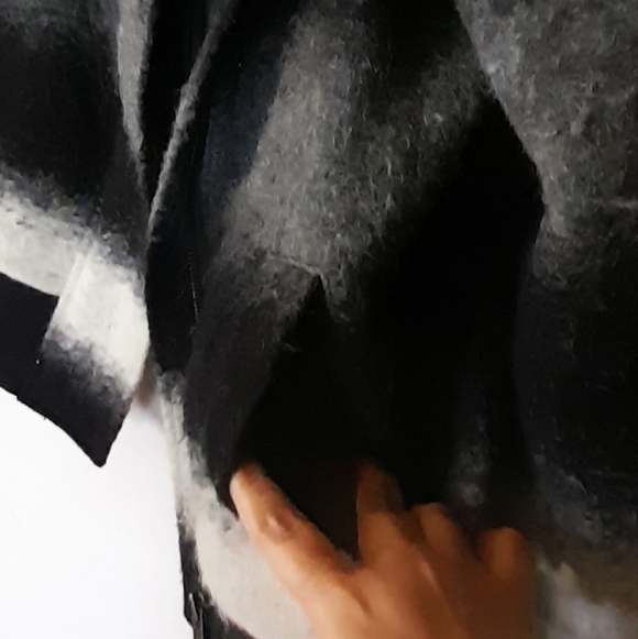 Banana Republic Womens Italian Fabric Mohair Wool Stripe Jacket Size Medium - Picture 3 of 5